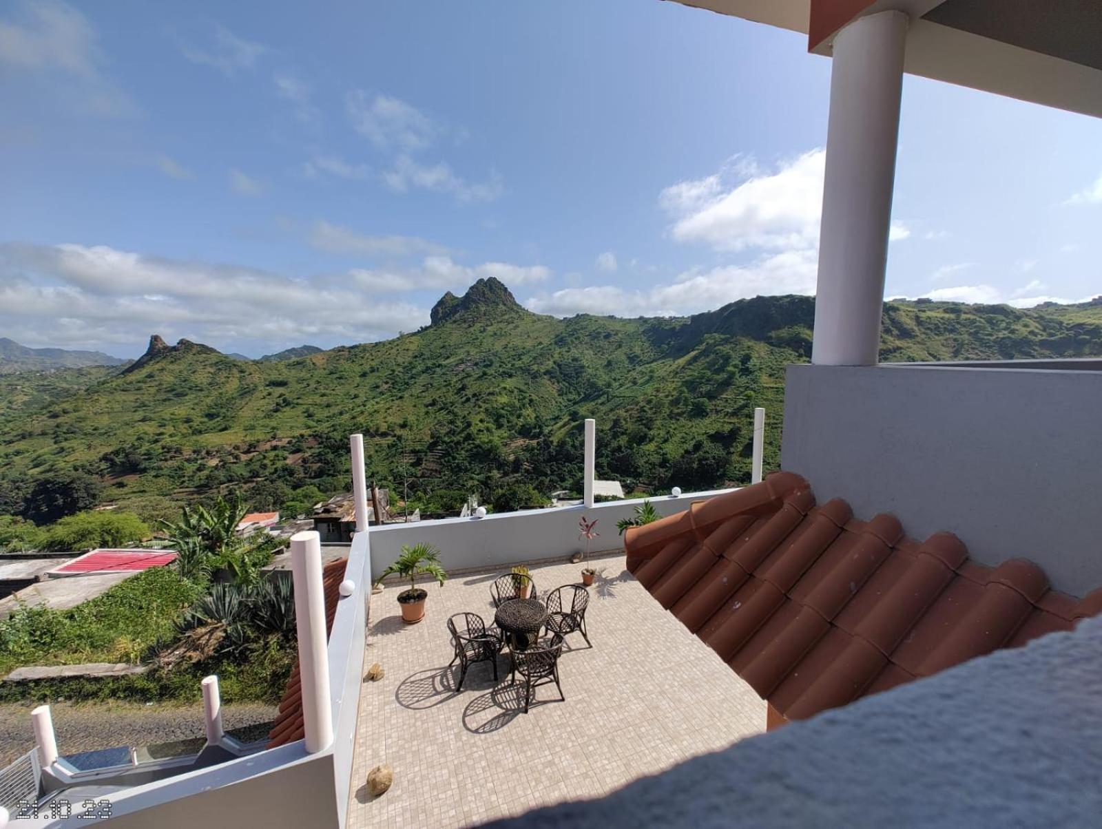 Hotel Splanada Poilon Assomada Exteriér fotografie