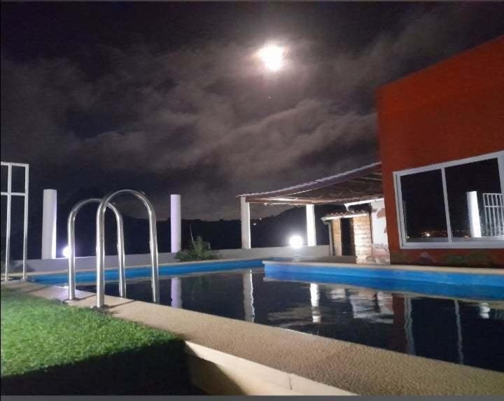 Hotel Splanada Poilon Assomada Exteriér fotografie